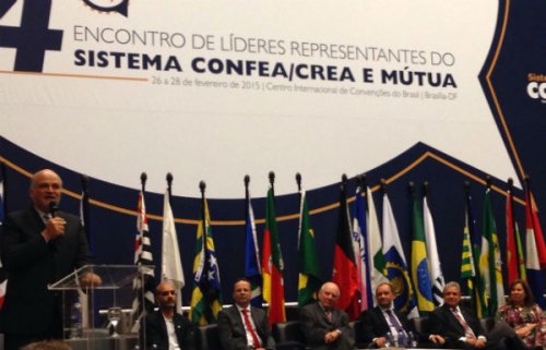 02032015-122410-muriloconfea