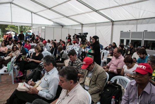 26032015-030627-casabrasil