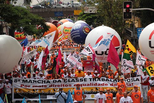 20012015-154547-8marchapasseata