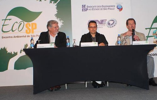 24042015-160322-ecosppalmezan