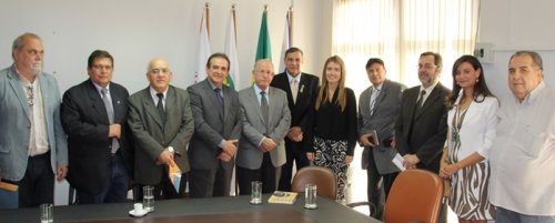 22092014-125154-fenamreunida